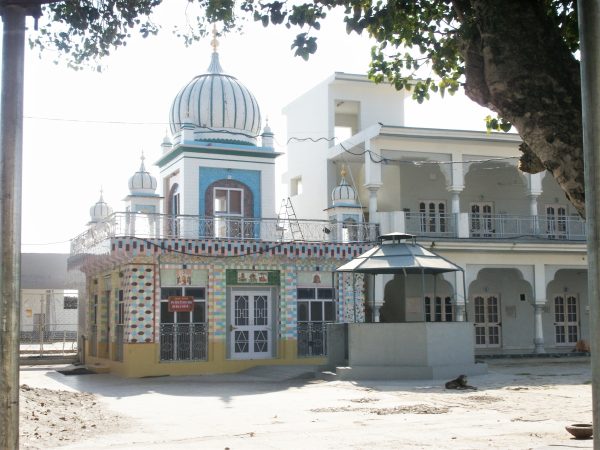 Mahant Pooran Dass Ji's Place Where Sangat Pay Respect